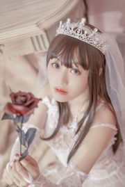 [Net Red COSER Photo] Anime-Blogger aus dem Schwanz Mizuki - Hochzeitskleid