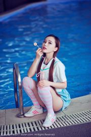 Ai Xiaoqing "Baño de espuma para el cuerpo humano + Paleta de piscina de uniforme de estudiante japonés" [XiuRen] NO.866
