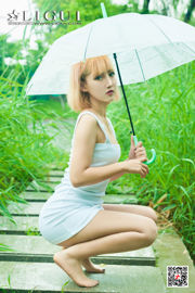 [丽柜Ligui] Network Beauty Model Xiao Shuang „Walking in the Rain“