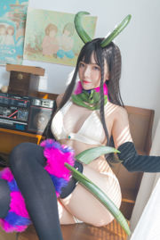 [Foto Cosplay] Anime Blogger Wenmei - Demon Sister