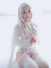 COSER Silber 81 "Pure White Saint" [COSPLAY Girl]