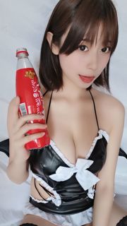 [COS Welfare] Cute girl Naxi-chan nice - Coca-Cola