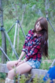 Kolekcja zdjęć „Hot Pants Series” koreańskiej modelki Lee In Hye