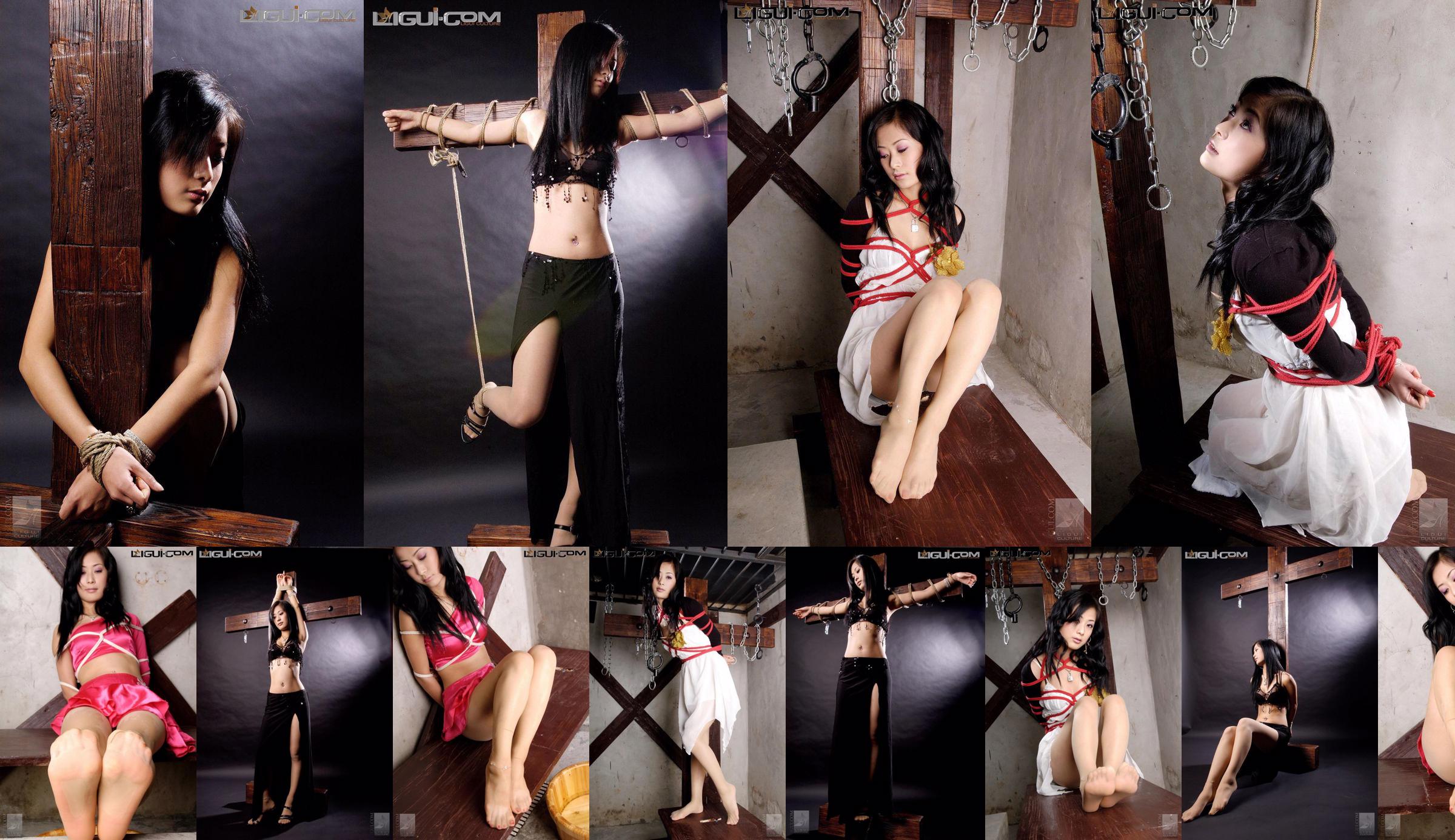 [丽柜美束LiGui] Model Saya "Black Silk Shackles" Silk Foot Photo Picture No.1c38dc Page 1