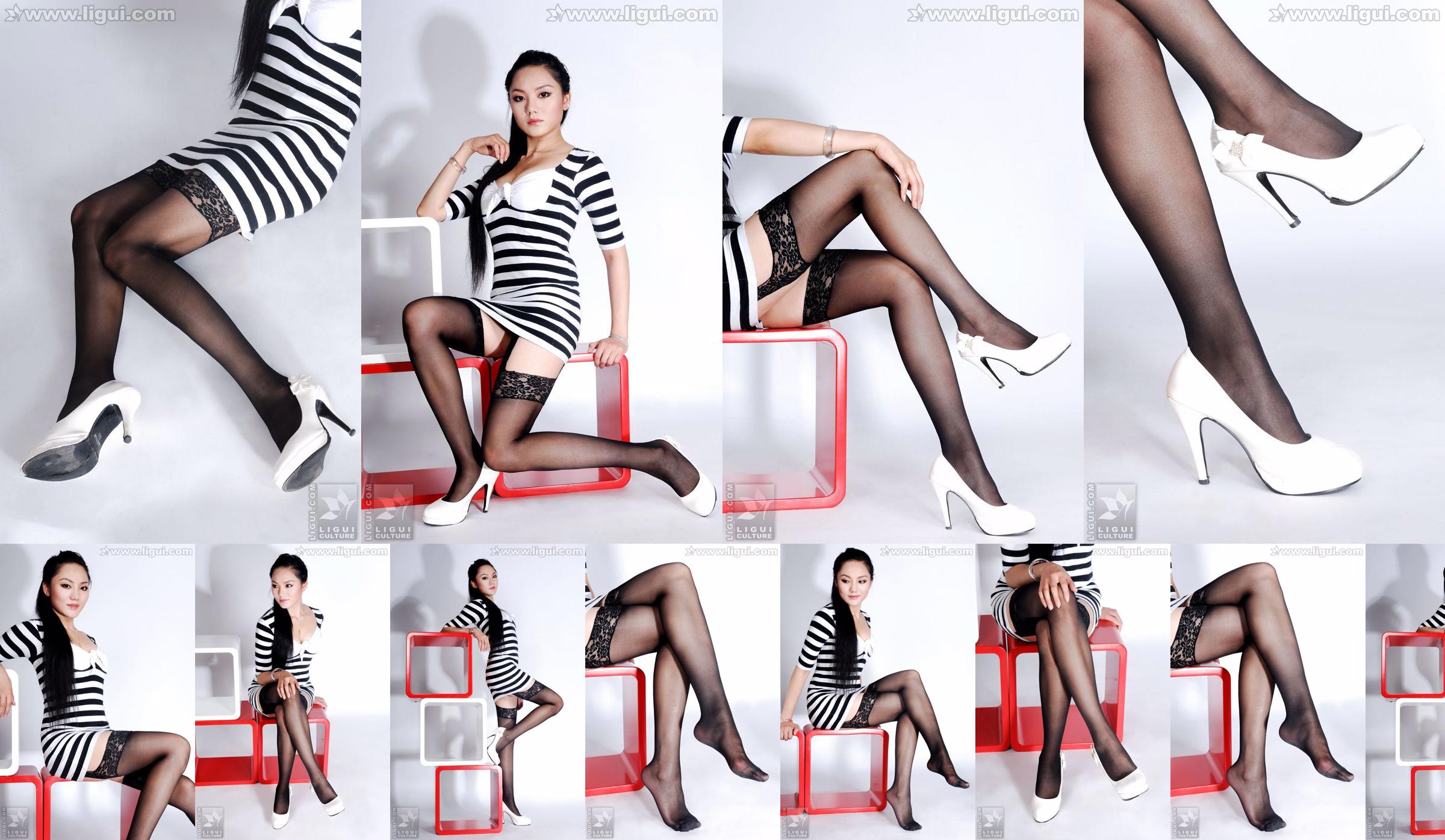 Modello Yang Zi "Il fascino delle calze in una semplice decorazione domestica" [丽 柜 LiGui] Foto di belle gambe e piedi di giada No.557615 Pagina 1